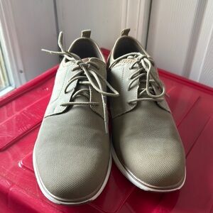 Men's Casual Shoes
